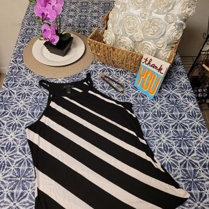 INC Woman's top, blk/white, Size XXL